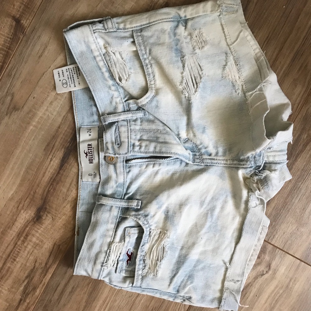 Hollister Size 0 High Waisted Shorts